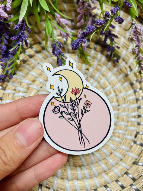 Aesthetic Homemade Stickers, Cute Small Stickers Aesthetic, Drawing Stickers Art, Diy Stickers Ideas Draw, Sticker Art Ideas, Art Aesthetic Vintage, Free Printable Sticker, Cute Handmade Stickers, Art Ideas Easy