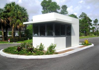 Security Post Design Architecture, Guard House Design Architecture, Guard House Entrance, Security House Design, Security Post Design, Guardhouse Design, Security Guard House, Guard House Design, Gatehouse Design