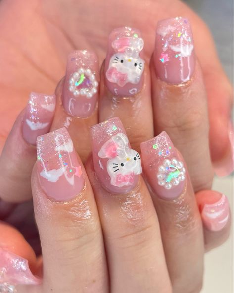 My Sanrio Nails Short, Sanrio Acrylic Nails, Pink Bling Nails, Sanrio Nails, Doll Beauty, Girly Makeup, Sanrio Stuff, Doll Eye Makeup, Reference Pics