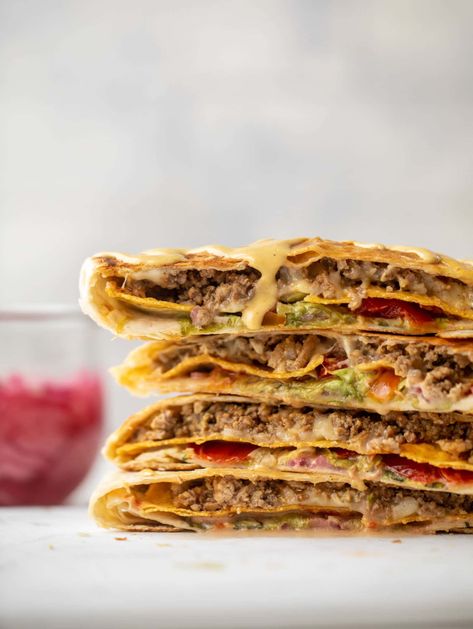 Cheeseburger Pita Pockets, Cheeseburger Crunch Quesadilla, Crunchwrap Burger, Tortilla Smash Burger, Smash Burger Tortilla, Cheeseburger Crunchwrap, Cheeseburger Crunch Wrap, Smash Burger Tacos, Cheeseburger Wraps