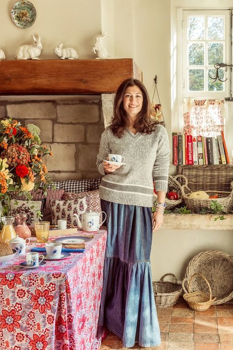 Cordelia De Castellane, Marc Bohan, Glassware Collection, Colorful Table, Home A, Stars And Moon, Vintage Dior, Sequin Skirt, Maxi Skirt