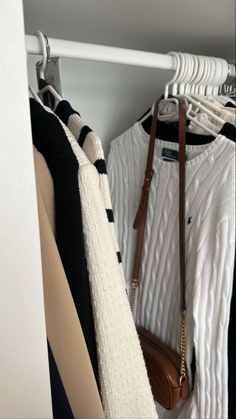 New Wardrobe Aesthetic, Elevate Wardrobe, Spring College Outfits, Business Woman Outfits, Capsule Wardrobe Aesthetic, Outfits Spring Aesthetic, Wardrobe Aesthetic, College Outfits Spring, Elegant Summer Outfits