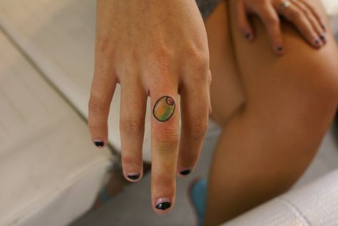 olive tattoo by https://www.deviantart.com/cxsr9 on @DeviantArt Starry Night Tattoo, Olive Tattoo, Sound Waves Design, Night Tattoo, Unique Wrist Tattoos, Wedding Ring Tattoo, Tattoo Wedding Rings, Ring Tattoos, Elephant Tattoos