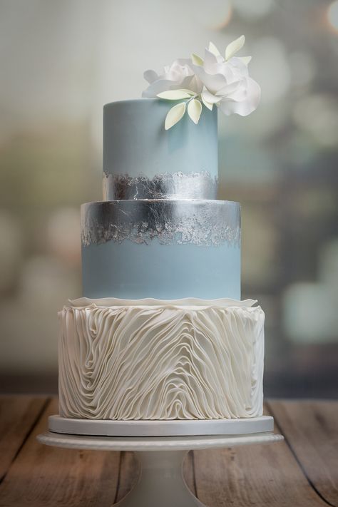 Sky Blue Wedding Cake, Cake With Silver Leaf, Wedding Cake Dusty Blue, Light Blue Wedding Cake, Ice Blue Weddings, Sky Blue Wedding, Blue Silver Weddings, Wedding Cake Navy, Sky Blue Weddings