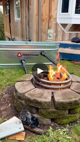 Trough Hot Tub Diy, Off The Grid Hot Tub, Hot Tub Out Of Stock Tank, Diy Hot House, Diy Hottubs Simple, Stock Tank Hot Tub Wood Burning, Diy Outdoor Tub, Wood Fire Hot Tub Diy, Diy Hot Tub Ideas Backyard