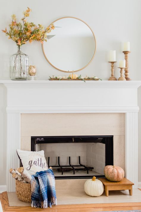 neutral and simple fall fireplace decor. #thehomeicreate #fallmantel #falldecor #falldecoration #falldecorideas #fireplaceupdate Jessalyn Grace, Design Camino, Remodel Farmhouse, Fall Mantle Decor, Fall Fireplace, Fireplace Mantle Decor, Fireplace Mantel Decor, Fall Mantel Decorations, Fireplace Makeover