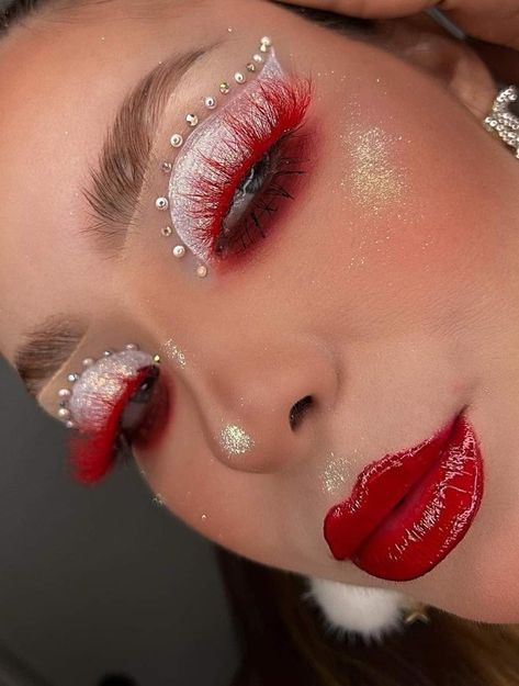 White And Red Makeup Look, Red Black White Makeup, Red Mermaid Makeup, Red And White Eyeshadow, Red And White Makeup Looks, Gold Highlighter Makeup, Guardian Aesthetic, Makeup With Pearls, Acrobat Costume