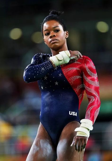 Gabrielle Douglas, Gabby Douglas, Olympic Gymnastics, Black Queens, Sport Gymnastics, Female Gymnast, Women Body, Womens Sports, Summer Olympics