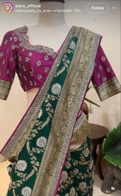 Banasari Saree Blouse Design, Banarsi Saree Wedding, Banaras Saree Blouse Designs Latest, Green Pattu Saree, Bridal Banarasi Saree, Green Banarasi Saree, Exclusive Blouse Designs, Latest Bridal Blouse Designs, Banaras Sarees