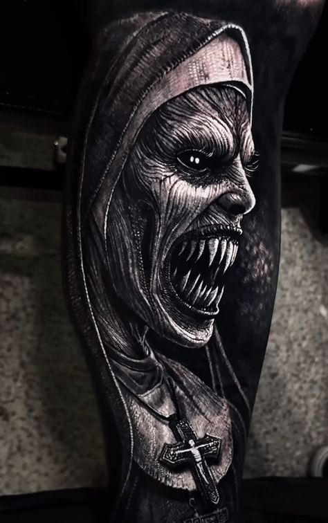 Sleeve Tattoo For Men, Tattoo Black And Grey, Evil Tattoos, Movie Tattoos, Scary Tattoos, Creepy Tattoos, Black And White Sketches, Tattoo Black, Hand Tattoos For Guys