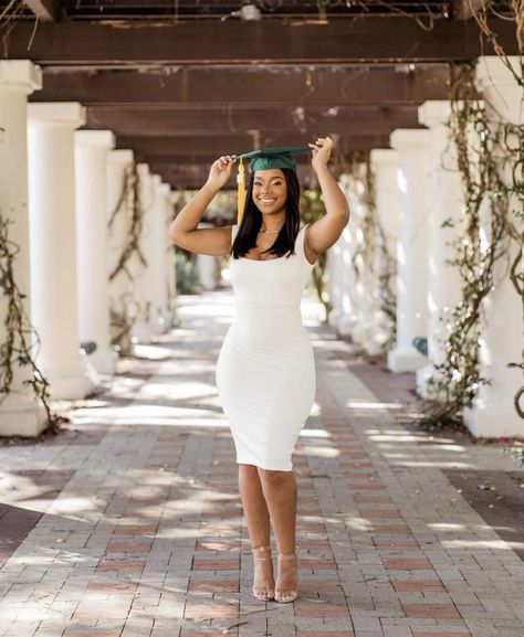 College Graduation Photoshoot Outfits, Graduation Pictures White Dress, What To Wear Under Graduation Gown, Graduation Dresses College, University Graduation Outfit Dresses, University Graduation Dresses, Graduation Pictorial, Beautiful Nursing, University Graduation Outfit