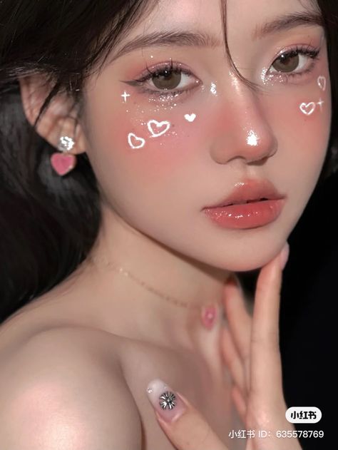 Korean Makeup Full Face, Dreamy Makeup Aesthetic, Valentines Douyin Makeup, Douyin Valentine Makeup, Cute Kpop Idols, Makeup Ideas Full Face, Douyin Hair, Cute Doll Makeup, Pop Makeup