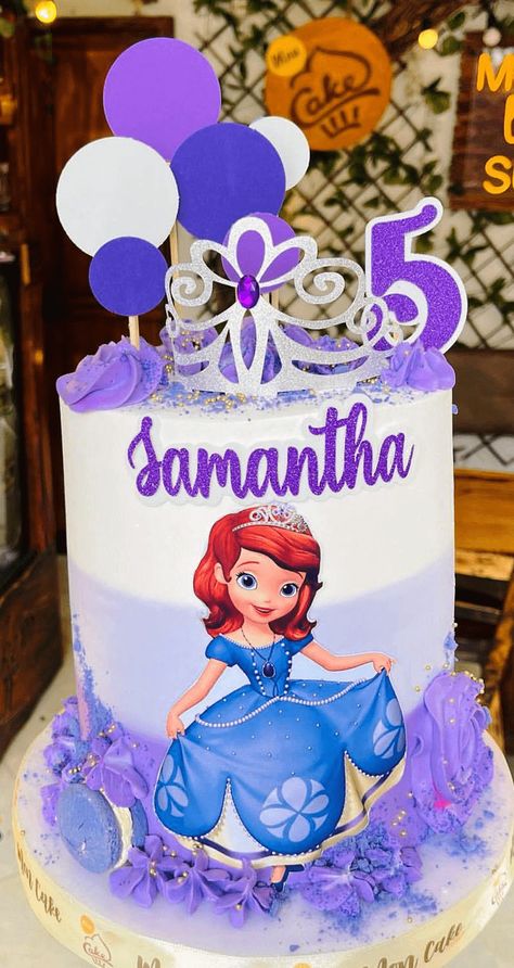 Sofia Cake Design, Sofia Birthday Cake, Sofia Cake, Princess Sofia Birthday, Graduation Images, Colorful Wedding Cakes, 5th Birthday Cake, Marvel Cake, Cake Decorating For Beginners