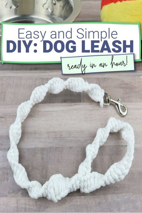 DIY dog leash, how to make a dog leash, dog leashees Diy Dog Leash, Dog Leash Diy, Dog Craft, Dogs Diy Projects, Dog Toys Indestructable, Macrame Plant Hanger Tutorial, Diy Dog Toys, Dog House Diy, Diy Dog Bed