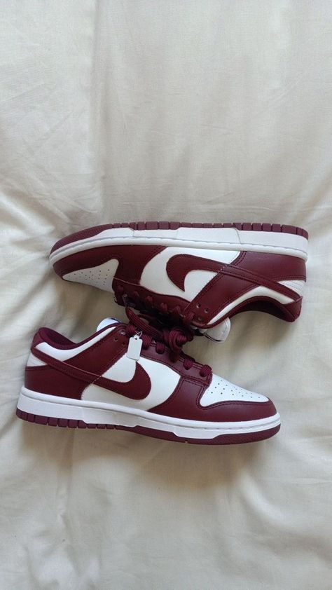 Maroon Nike Shoes, Best Nike Shoes For Women, Air Force Dunk, Nike Dunks Women, Dunks Women, Sneakers Dunks, Womens Dunk Low, Snickers Shoes, Nike Aesthetic