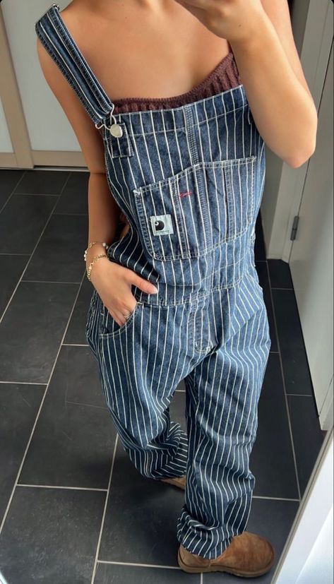 not my pic Dungaree Outfit, Mode Ulzzang, Looks Style, Dream Clothes, Dungarees, Fashion Killa, Playing Dress Up, Look Fashion, I Dress