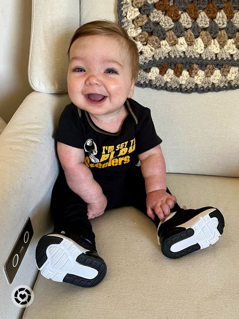 Babyletto Kiwi, Steelers Baby, Nike Kids, Air Max 270, Boy Mom, Baby Boy Outfits, Kiwi, Recliner, Boy Outfits