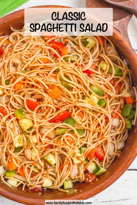 My mom’s classic spaghetti salad with tomatoes, cucumber, green pepper, carrots and Italian dressing is a great summer side and perfect for sharing! Spagetti Salad Recipes, California Spaghetti Salad Recipe, Cold Spaghetti Salad, Spaghetti Pasta Salad, Salad With Tomatoes, Creamy Pasta Salads, Spaghetti Salad, Cold Pasta Salad Recipes, Best Macaroni Salad