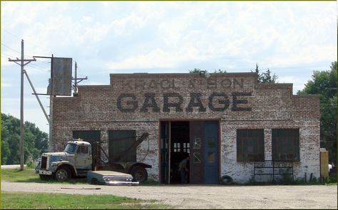 Old Auto Repair Shop" Ghosts of the Midwest, NB 7-25-13a | Flickr ... Vintage Auto Shop, Old Trucks For Sale, Car Repair Shop, Mechanic Shop, Auto Shop, Old Garage, Mechanic Garage, Old Gas Stations, Auto Body Repair