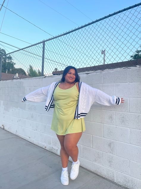 Spring Aesthetic Outfit Plus Size, Plus Size Spiritual Fashion, Plus Size Amusement Park Outfit, Athletic Outfits Plus Size, Sporty Outfits Plus Size, Sophomore Aesthetic, Plus Size Spring Outfits 2024, Spring Plus Size Outfits, Athletic Dress Outfit