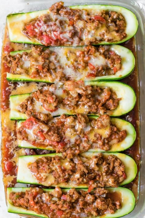 Taco Zucchini Boats, Zucchini Tacos, Zucchini Taco Boats, Taco Boat Recipes, Spicy Zucchini, Mexican Zucchini, Taco Boats, Taco Filling, Ground Turkey Tacos