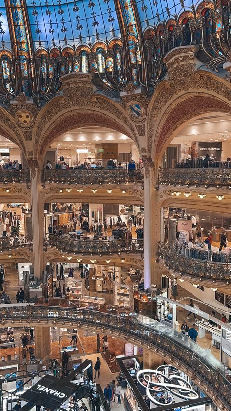 Galleries Lafayette Paris Shopping, Gallerie Lafayette Paris, Galleries Lafayette Paris Rooftop, Paris Metro Stations, Galerie Lafayette Paris, Lafayette Paris, Paris Rooftops, Itinerary Ideas, France Aesthetic