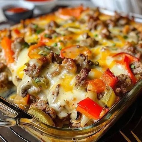 Philly Cheese Steak Bake, Philadelphia Cheesesteak, Philly Cheesesteak Casserole, Oven Baked Bread, Cheesesteak Casserole, Cheesesteak Sandwich, Steak Casserole, Philly Cheese Steak Casserole, Sautéed Onions