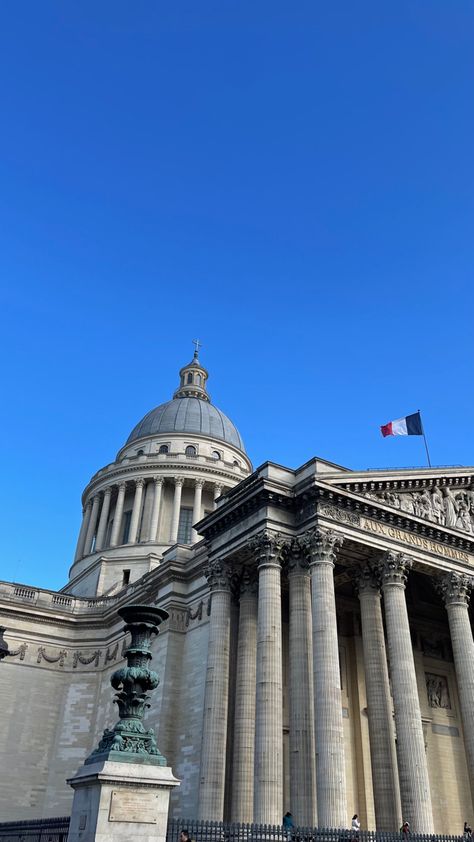 Pantheon building in Paris Paris Pantheon, Paris Wallpaper Iphone, Paris Aesthetics, Pantheon Paris, Dream University, Paris Life, Dream Trips, Fav Place, Paris Wallpaper