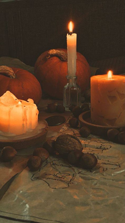 Hogwarts Common Rooms, Candle Magic Spells, Apothecary Decor, Autumn Witch, Film Photography Tips, Witchy Wallpaper, Autumn Magic, Fairy Artwork, Dark Cottagecore