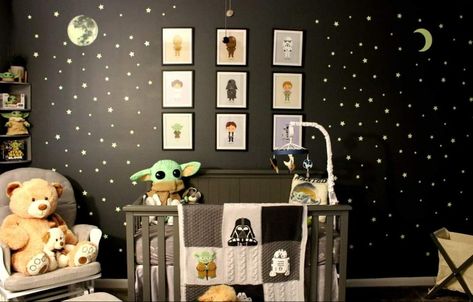 Lilac Baby Room, Geek Nursery, Star Wars Baby Nursery, Star Wars Nursery Decor, Star Wars Themed Nursery, Star Wars Baby Room, Star Wars Kids Room, Nursery Decor Ideas, Star Wars Bedroom