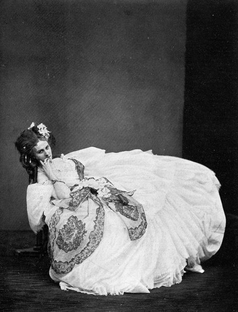 Virginia Oldoini, Countess of Castiglione, 1862, published in Les Modes March 1907. History Of Photography, Antique Dress, Victorian Women, Vintage Ephemera, Past Life, Belle Epoque, Vintage Photography, Historical Photos, Old Pictures