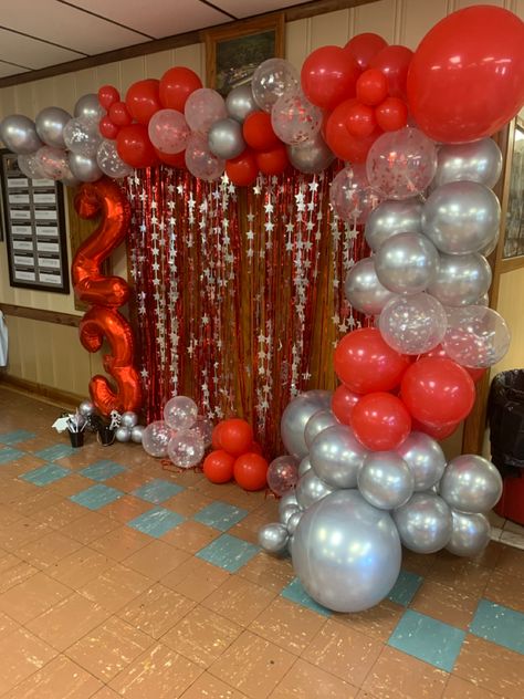 My first try at a balloon arch Class Reunion Balloon Arch, Grad Party Photo Backdrop, Party Photo Backdrop, Reunion Ideas, Class Reunion, Party Photo, Grad Party, Grad Parties, Balloon Arch