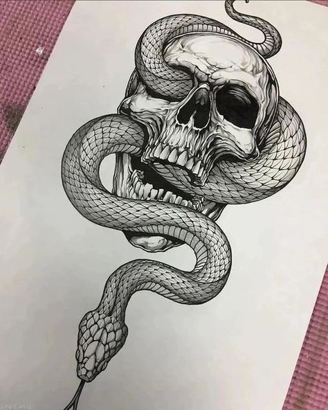 Dibujos Dark, Snake Tattoo Design, Chest Piece Tattoos, Creepy Tattoos, Spooky Tattoos, Sketch Tattoo Design, Dark Art Tattoo, Tattoo Style Drawings, Tattoo Design Book