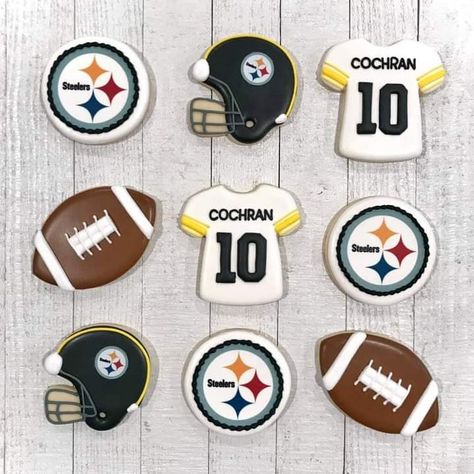 Steelers Cookies, Football Birthday Cookies, Football Helmet Cookies, Steelers Birthday, Happy Birthday Football, Steelers Helmet, Football Cookies, Steelers Baby, Decorative Cookies