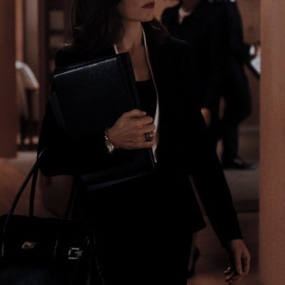 Girl Boss Aesthetic, Boss Aesthetic, Building Habits, What Is Your Dream, Law School Life, Business Major, Law School Inspiration, Women Lawyer, Buku Harry Potter