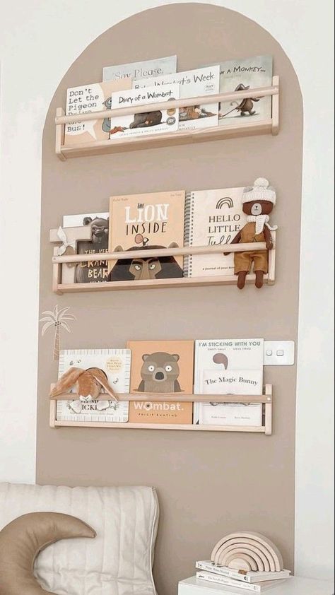 Baby Store Display, Vintage Kids Room, Nursery Bookshelf, Baby Room Neutral, Kids Bedroom Inspiration, Nursery Room Design, Baby Room Inspiration, Nursery Room Inspiration, Kids Interior Room