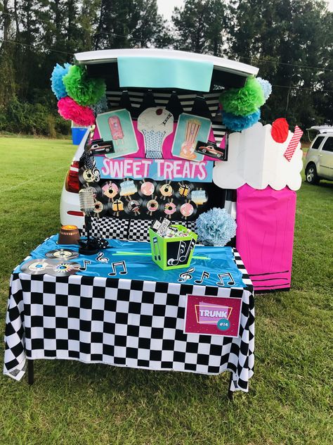 Soda Shop Trunk Or Treat, Trunk Or Treat 50s Theme, 50s Trunk Or Treat Ideas, Grease Trunk Or Treat Theme, Trunker Treat Ideas, Halloween Car Decorations, 50s Theme, Car Decorations, Poodle Skirt