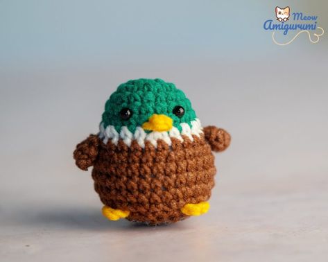 Mallord Duck, Duck Crochet Pattern Free, Amigurumi Duck Free Pattern, Duck Crochet Pattern, Amigurumi Projects, Duck Crochet, Crochet Bird Patterns, Diy Bebe, Crochet Birds