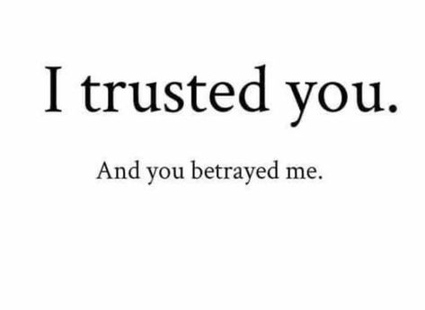 Fake Friends Quotes, Quotes About Moving On From Friends, Fake Friend Quotes, Betrayal Quotes, Fake People Quotes, Quotes Family, Really Deep Quotes, Fake Friends, Super Quotes