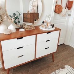 Structube (@structube) • Instagram photos and videos Decorate Dresser Top, Decorating A Dresser Top, Dresser Top Ideas, Top Of Dresser Decor, Dresser Wall Decor, Simple Dresser Decor, Wood Dresser Decor, Dresser Decor Bedroom, Drawer Decor