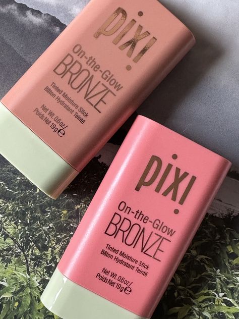 Pixi Bronzer Stick, Sephora Wishlist, Scent Combos, Festive Makeup, Pixie Makeup, Bronze Makeup, Dream Aesthetic, Festival Makeup, Birthday List