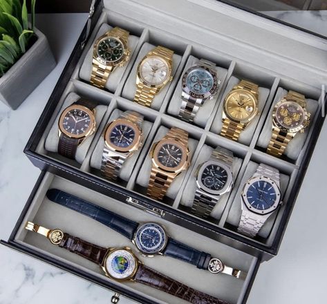 Someone brings you this box and says you get to keep 2 watches - which two are you choosing? 🤔  Photo credit: @time4diamonds 📸 Watch Collection Aesthetic Men, Wrist Watch For Men, Inexpensive Jewelry, Choker Necklace Designs, Fancy Watches, Mens Fashion Watches, Hand Watch, Watch For Men, Stylish Watches