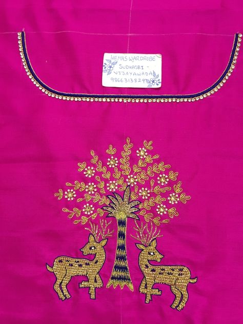 Sudhasri hemaswardrobe Deer Aari Work Blouse, Cute Embroidery Patterns, Magam Work Designs, Mirror Work Blouse Design, Boat Neck Blouse Design, Maggam Work Designs, Maggam Works, Fabric Paint Designs, Blouse Design Images