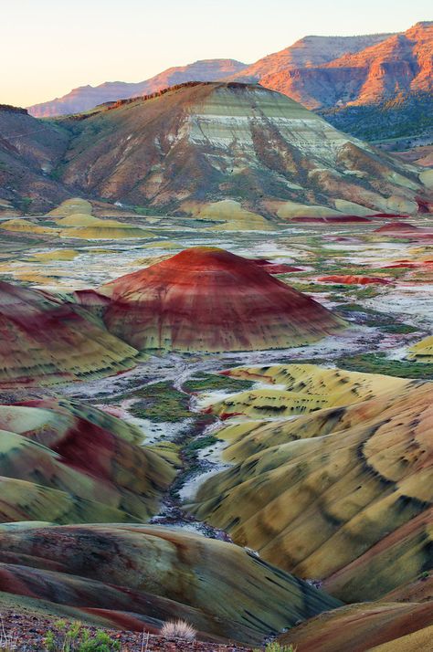 Painted Hills | ZLB Photography (Zach Blackwood) Painted Hills Oregon, Pacific Northwest Travel, Oregon Hikes, Oregon Road Trip, Painted Hills, Oregon Trail, Halong Bay, Central Oregon, Oregon Travel