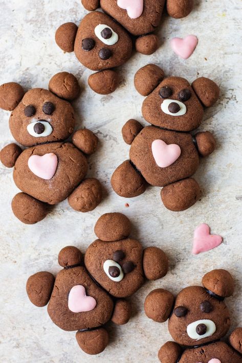 With all the sweetness surrounding February 14th, it's no wonder that Valentine's Day desserts are some of our favorites! Sweethearts, sweet desserts, sweet date ideas… it never stops. Over the past few days, I was brainstorming and then I came across these cute teddy bear cookies and it is something with which you can surprise your loved ones. These teddy bear cookies are made with four ingredients and trust me they are so easy and quick to make without any hustle. It is undoubtedly the perfect Chocolate Teddy Bear, Bake With Shivesh, World Chocolate Day, Sponge Cake Filling, Teddy Bear Cookies, Valentines Baking, Teddy Bear Ornament, Comfort Desserts, Fudge Frosting