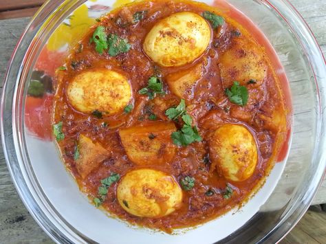 Spicy Egg Curry. Dimer dalna in Bengali. Spicy Eggs, Egg Curry, Art Essentials, Egg, Birds, Ethnic Recipes, Art