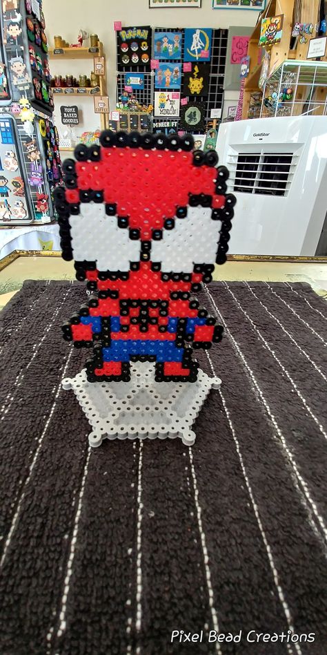 Stand up Spider man perler Perler Stand Up, Spider Man Perler Beads, Hama Beads 3d, Ur Mum, Pixel Beads, Perler Ideas, Easy Perler Beads Ideas, Hamma Beads, Fuse Bead Patterns