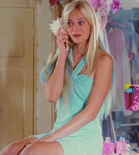 2000s ♡ on Instagram: “if you loved this movie you’re most likely a bad b*tch now” Aquamarine Movie, Sara Paxton, No Ordinary Girl, H2o Mermaids, Coconut Dream, Drake Bell, Tony Goldwyn, Barbie Summer, Mermaid Aesthetic