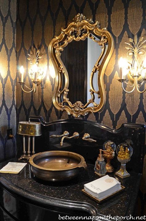 Moody House, Bath Sink, Spa Ideas, Gold Bathroom, Victorian Decor, Beautiful Bathrooms, Luxury Bathroom, Victorian Homes, The Bathroom