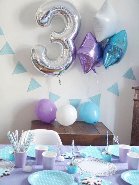 Frozen Birthday Party Food, Frozen 3rd Birthday, Frozen Birthday Party Cake, Frozen Birthday Party Decorations, Elsa Birthday Party, Frozen Bday Party, Frozen Party Decorations, Disney Frozen Birthday Party, Frozen Birthday Theme